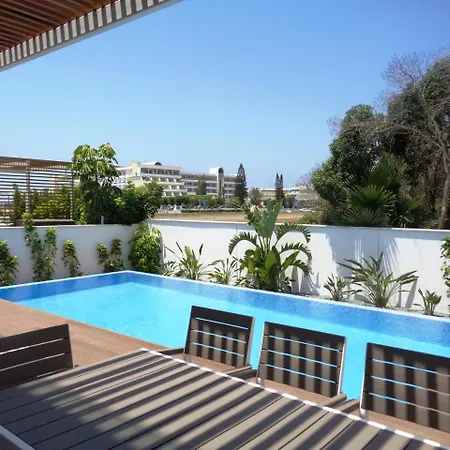 Villa Plage Residences